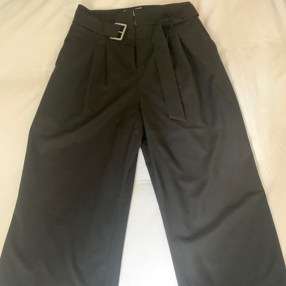 Belted black pants
